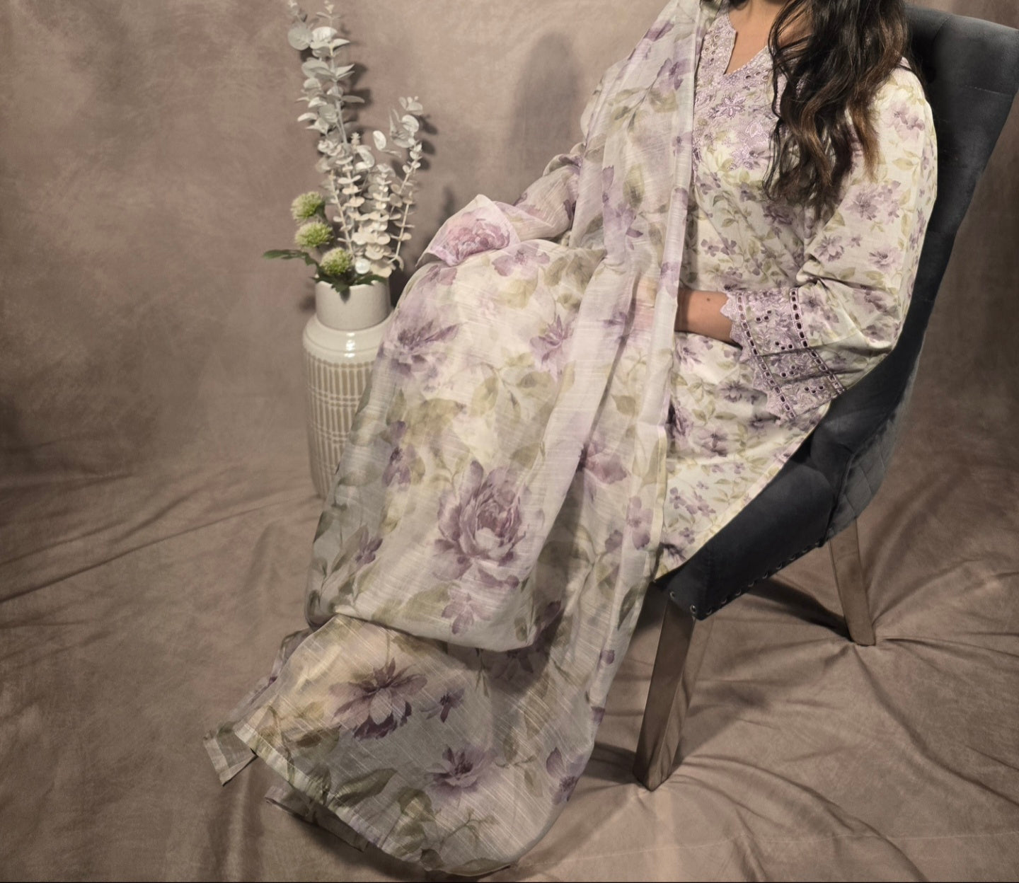 Soft Lilac Rose 3-Piece Suit